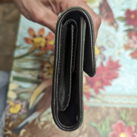 Louis Vuitton mini lin international wallet - Picture 14 of 14